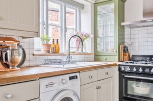 Photo 11- click for photo gallery